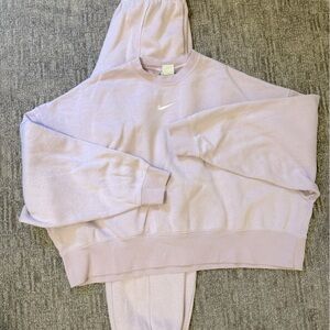 Nike Lavender Sweatshirt and Joggers Set